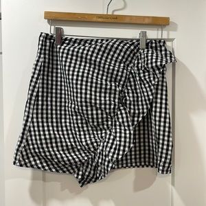 Lulus gingham skirt size M